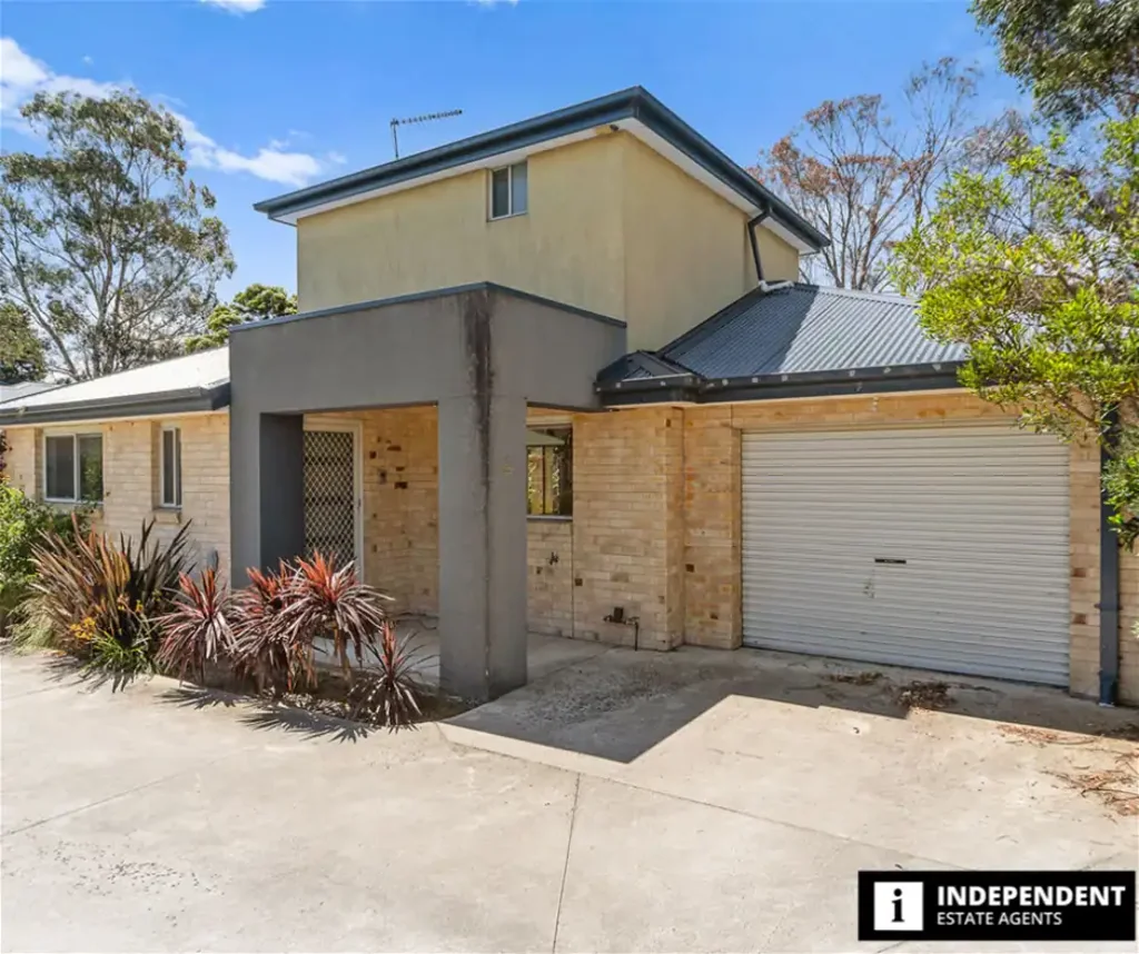 Stylish 2-Bed Townhouse  Walk to Everything!