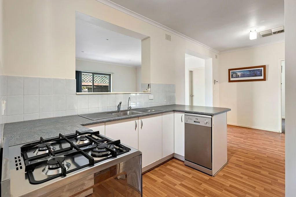 99 Nelson Road, Valley View, SA 5093