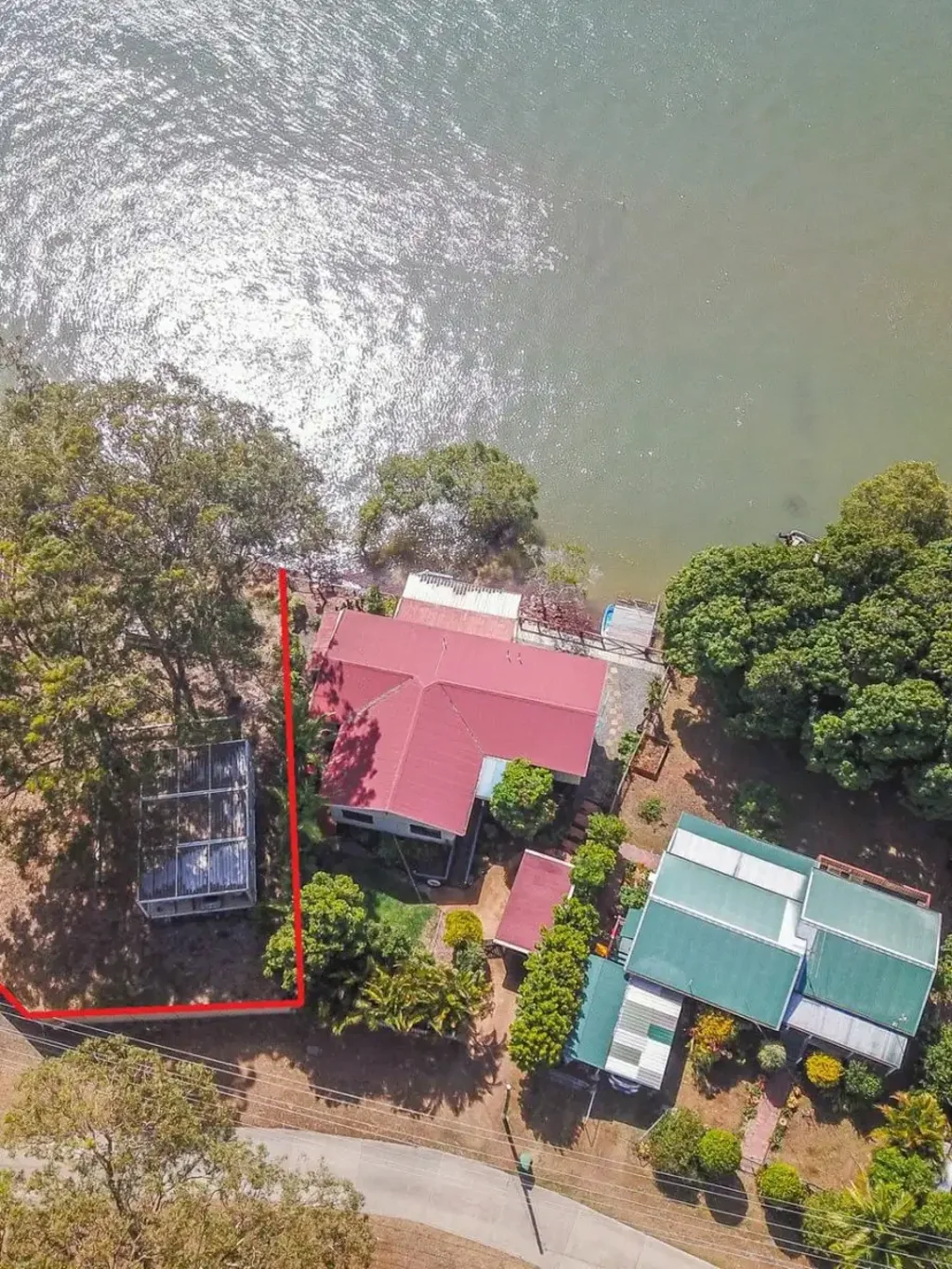 Russell Island 1 Bedroom Waterfront Bliss Awaits – Finish Your Dream Retreat!