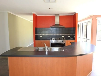 11 Glenshee Drive, Lynbrook, VIC 3975, 3 Bedrooms, 2 Bathrooms, House