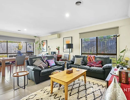 41 Tanika Circuit, Croydon, VIC 3136, 3房, 2浴, House