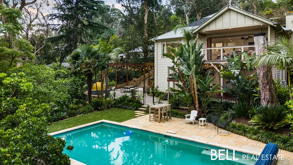 54 Ternes Road, Upwey, VIC 3158