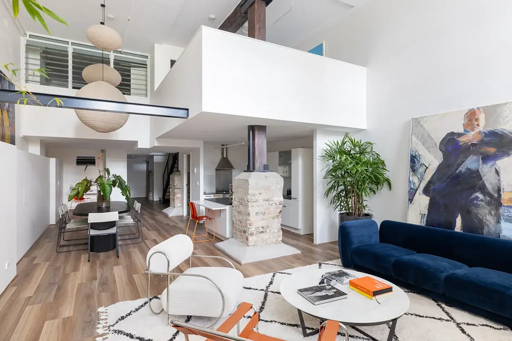 2/2 Cardigan Lane, Camperdown, NSW 2050