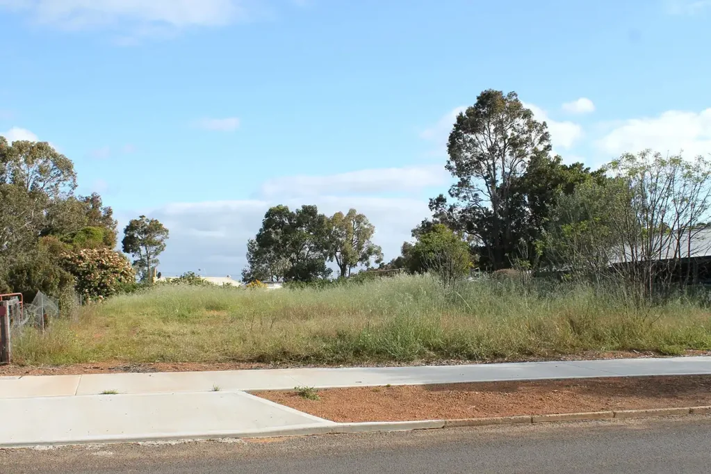 Frankland River READY-TO-BUILD ON BLOCK IN FRIENDLY FRANKLAND RIVER