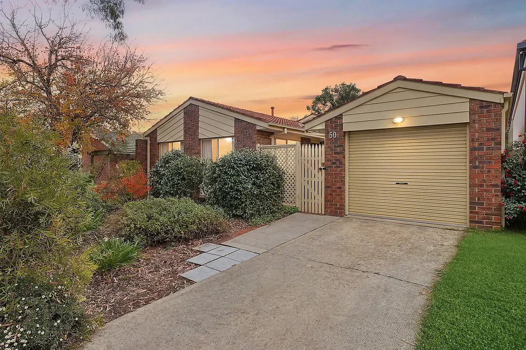 Palmerston 3 Slaapkamer Freestanding single level living on a 500sqm block