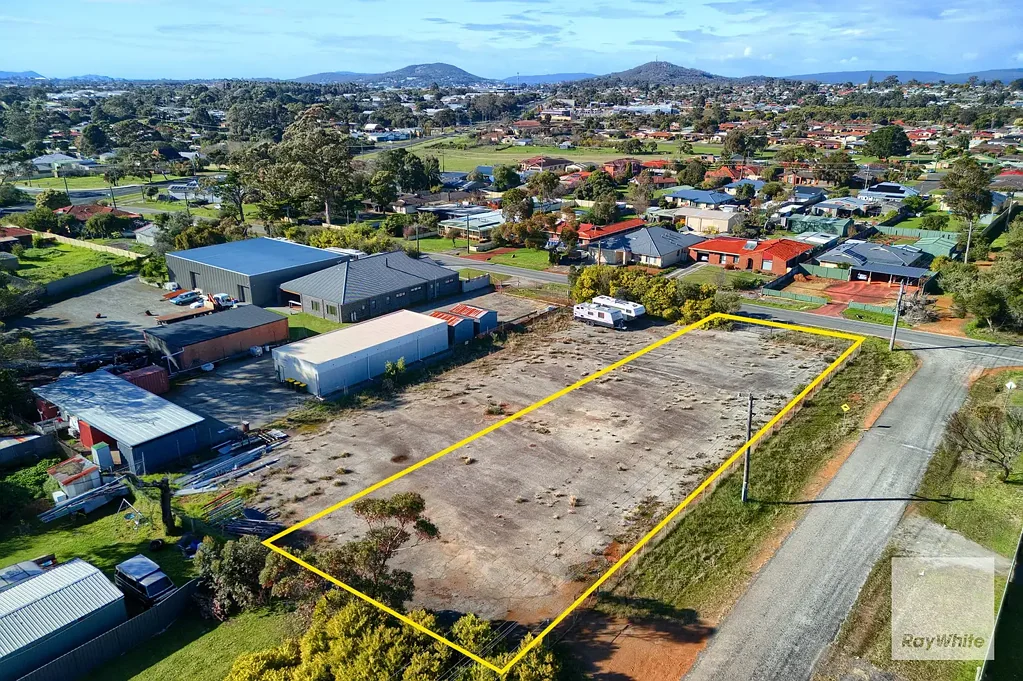 16 Alfred Street, Mckail, WA 6330