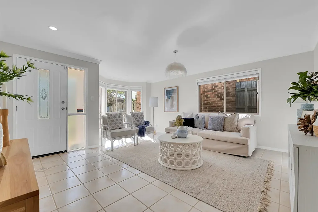 Cleveland 3 Bedroom IMMACULATE LOWSET HOME IN THE HEART OF CLEVELAND!