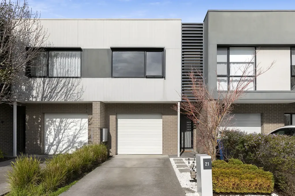 Cheltenham 2房  An Enviable Family-friendly Location