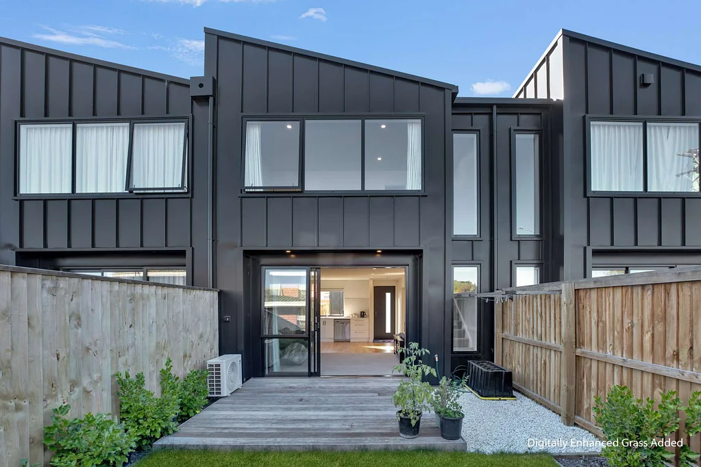 Woolston 2房  Smart Buy | Invest or Move In