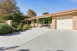 1/28 Ringrose Crescent, Isaacs