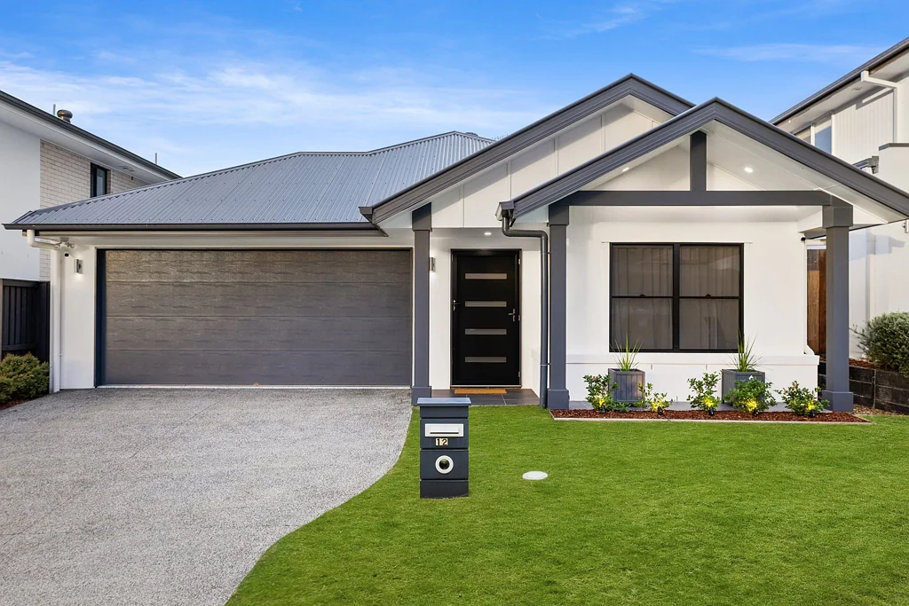12 Kosciuszko Street, Upper Kedron, QLD 4055