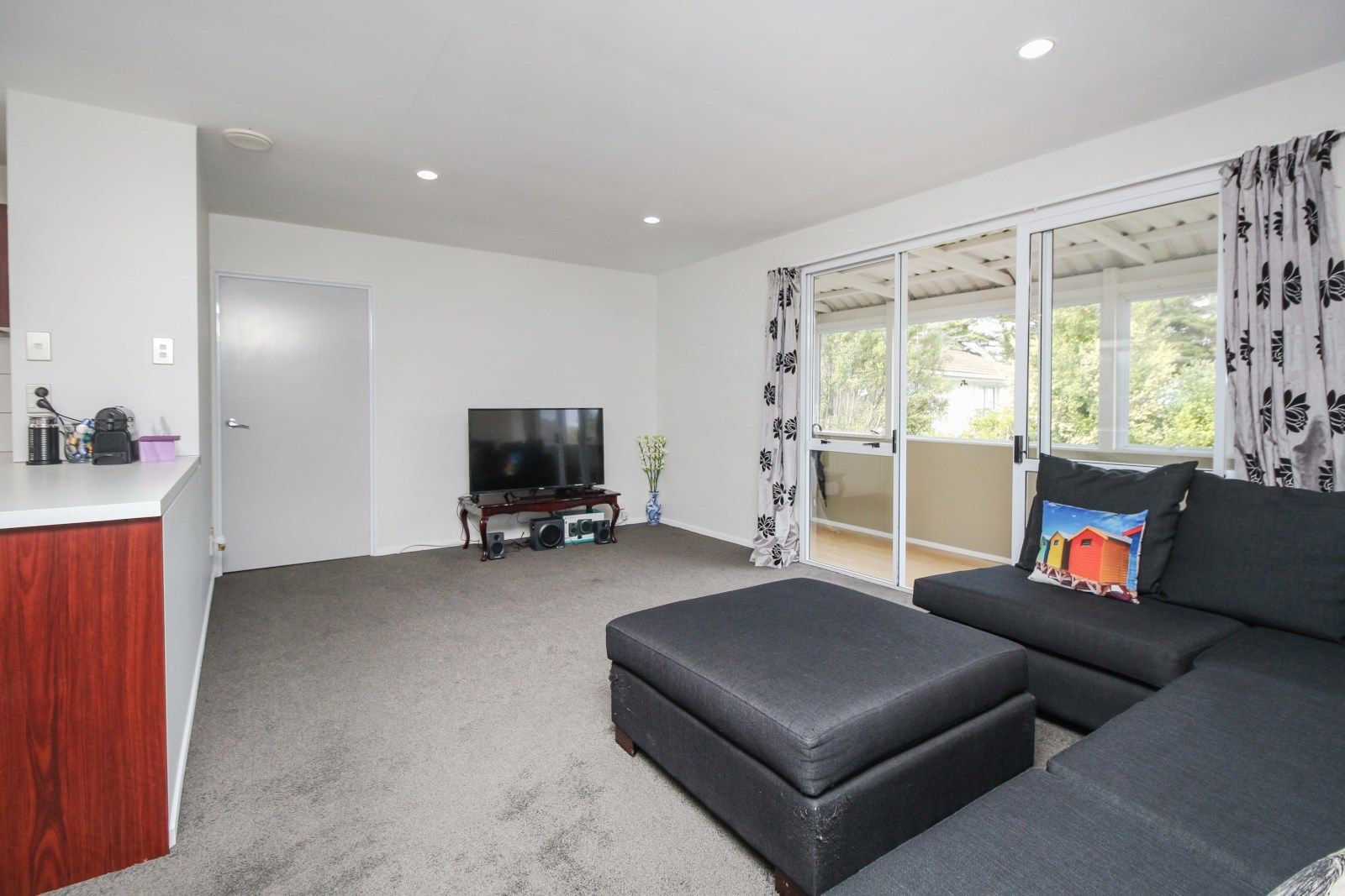 2/27 Midgley Road, West Harbour, Auckland - Waitakere, 3 ห้องนอน, 0 ห้องน้ำ