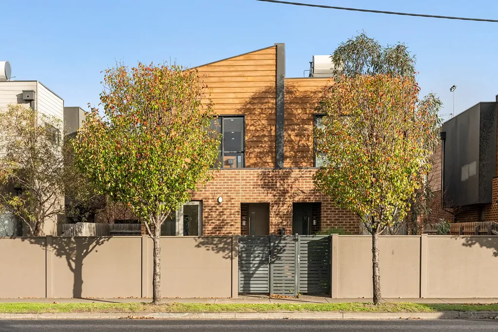 Modern Chic Townhouse