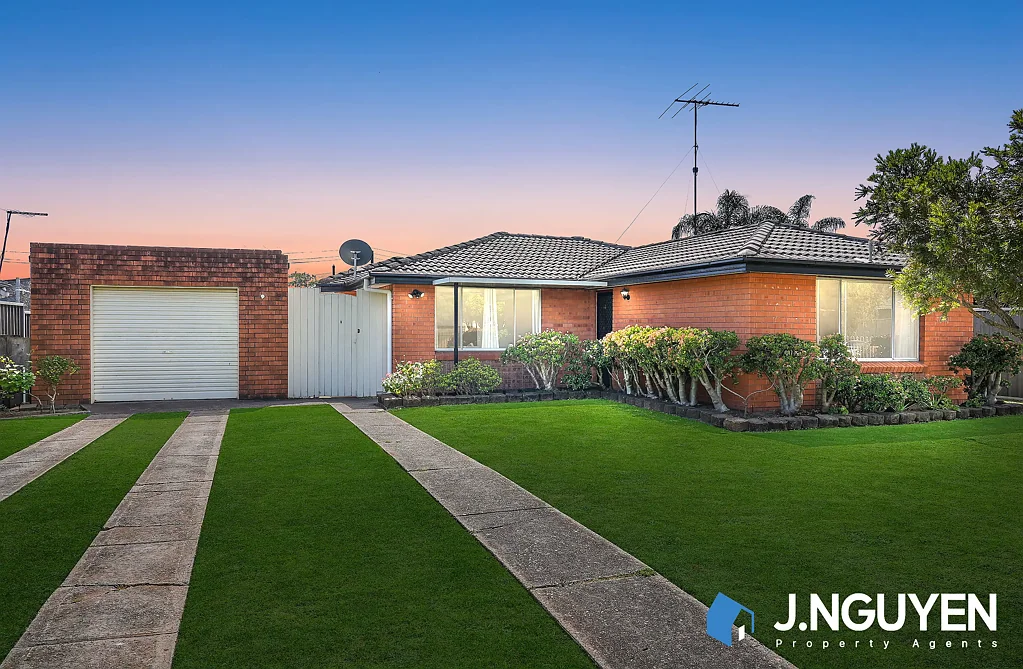 9 Tarana Crescent, Dharruk, NSW 2770