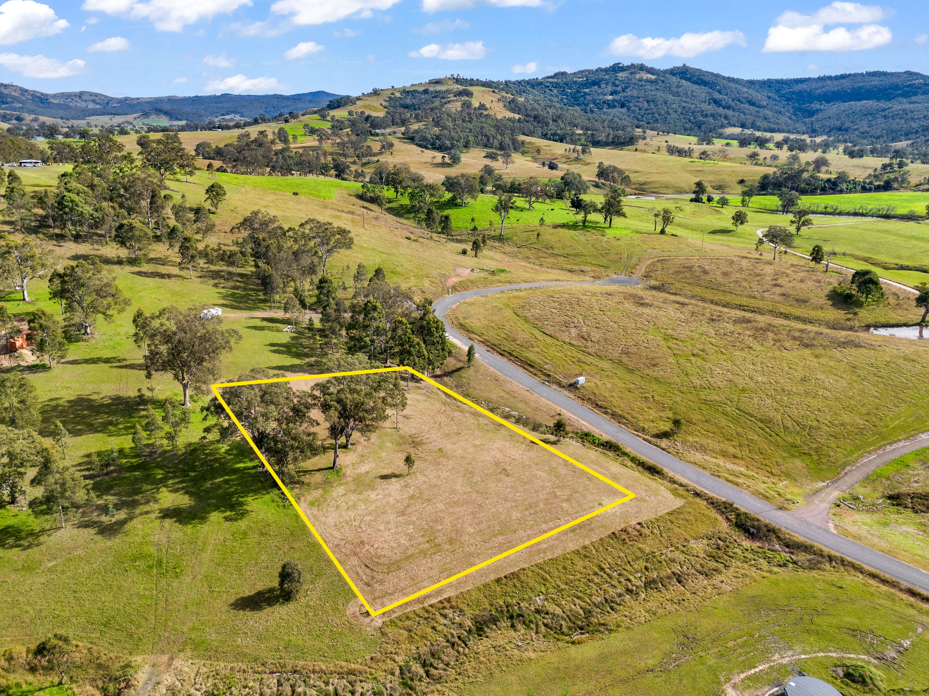 47 DURHAM RD, EAST GRESFORD NSW 2311, 0 Kuwarto, 0 Banyo, Section