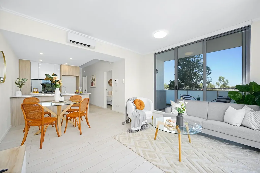 E930/1-39 Lord Sheffield Circuit, Penrith, NSW 2750