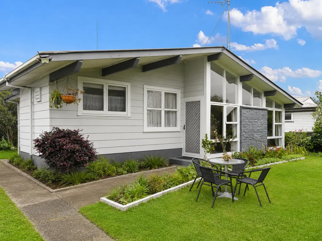 Saint Andrews 3બેડરૂમ Big Backyard. Serious Parking. Smart Investment.