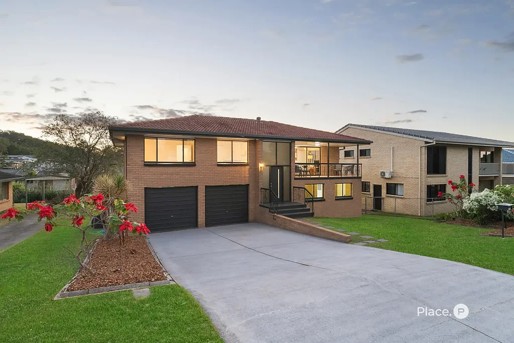 169 Jones Road, Carina Heights, QLD 4152