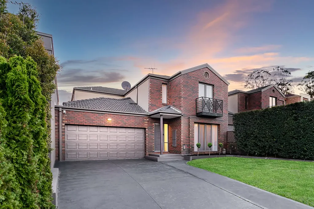 4 Stevens Close, Roxburgh Park, VIC 3064