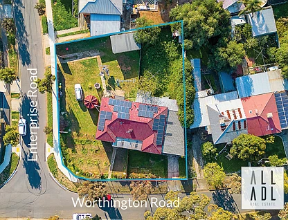 36-38 Worthington Road, Elizabeth East, Northern Adelaide, 6 habitaciones, 2 baños, House