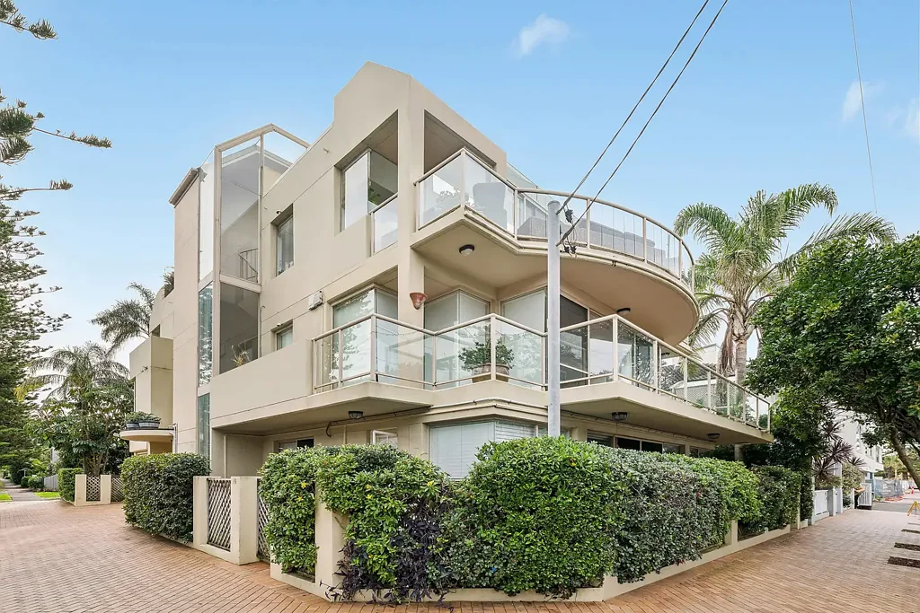 Manly 12બેડરૂમ Boutique Strata Block in Prime Manly Location
