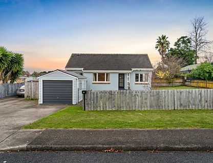 23 Railway Street West, Papakura, Papakura, 2 ਕਮਰੇ, 1 ਬਾਥਰੂਮ, House