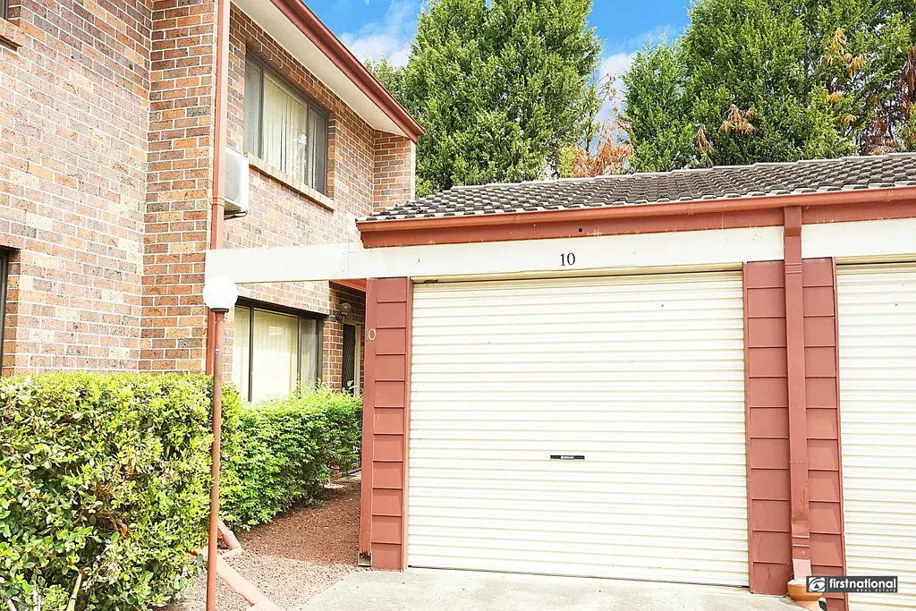 2 Story, 2 bedroom townhouse