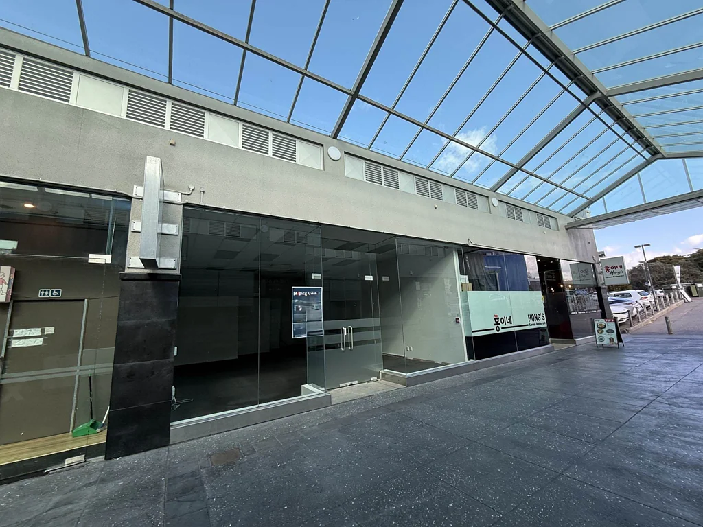 Takapuna CENTRAL TAKAPUNA RETAIL OPPORTUNITY - 74M²