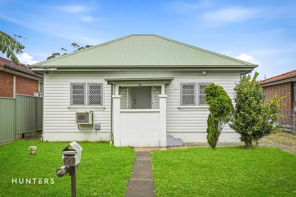 Blacktown 3Zimmer Smart Investment in High Growth Blacktown Pocket - R3 Zoned