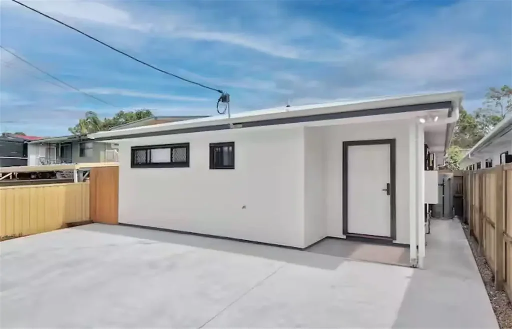 Modern New-Build Cozy Home Studio w/ Free Parking