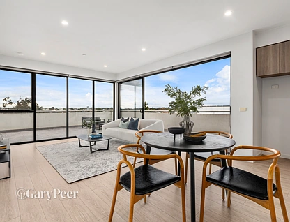 302/193 Mckinnon Road, Mckinnon, Bayside, 2房, 2浴, Apartment
