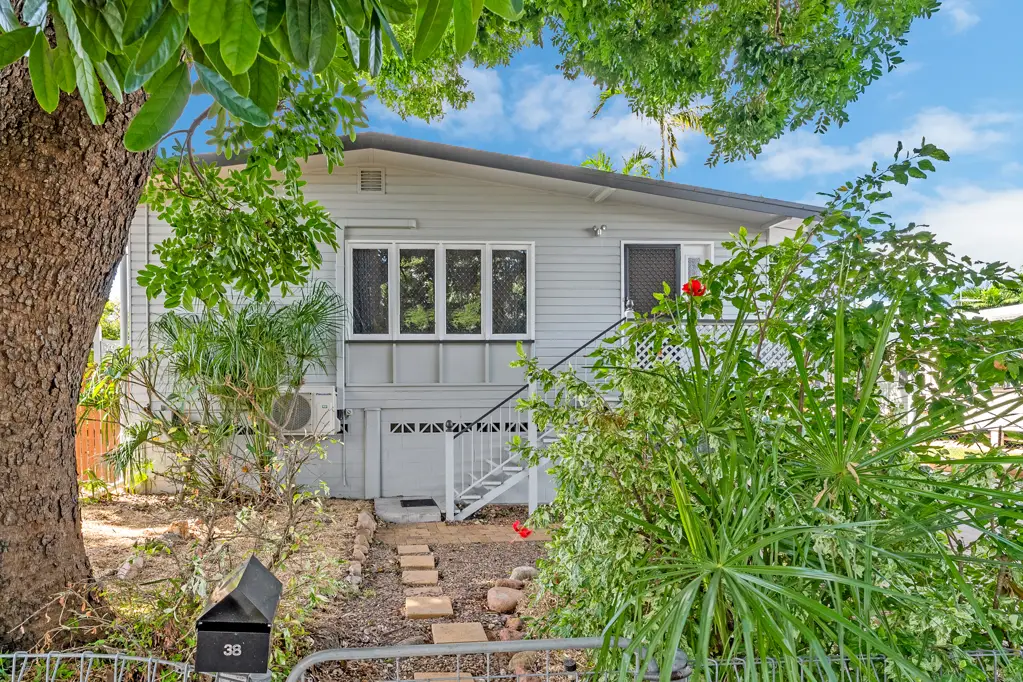 Aitkenvale 4部屋 Family Pool Parties and Storage Galore!