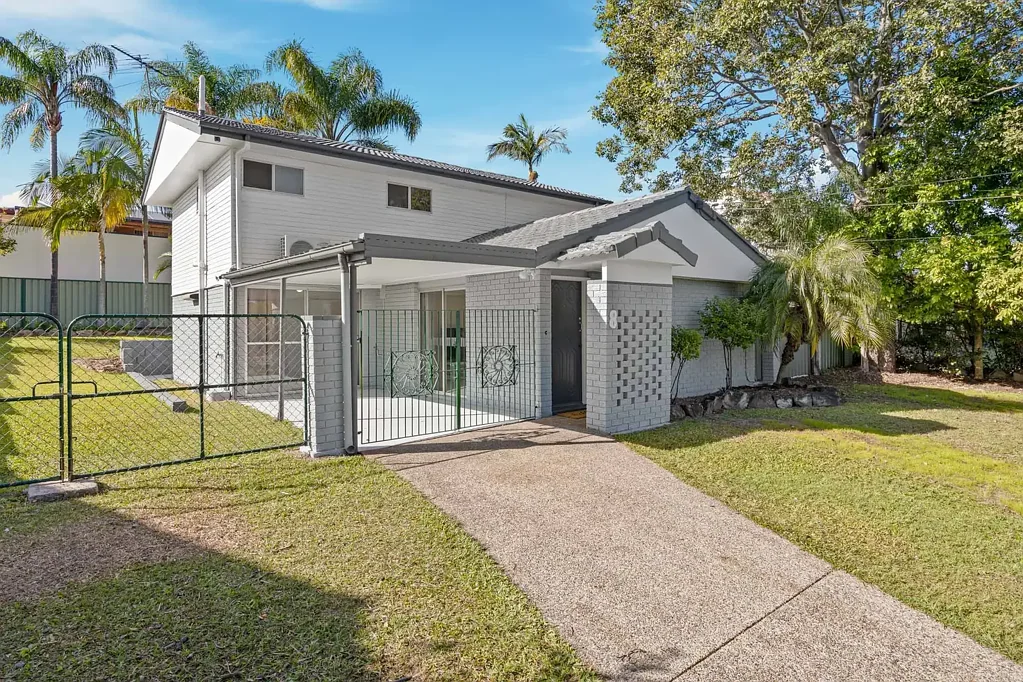 Underwood 5 Bedroom Spacious Renovated Highset - Elevated Quiet Location - Ready to Move In!