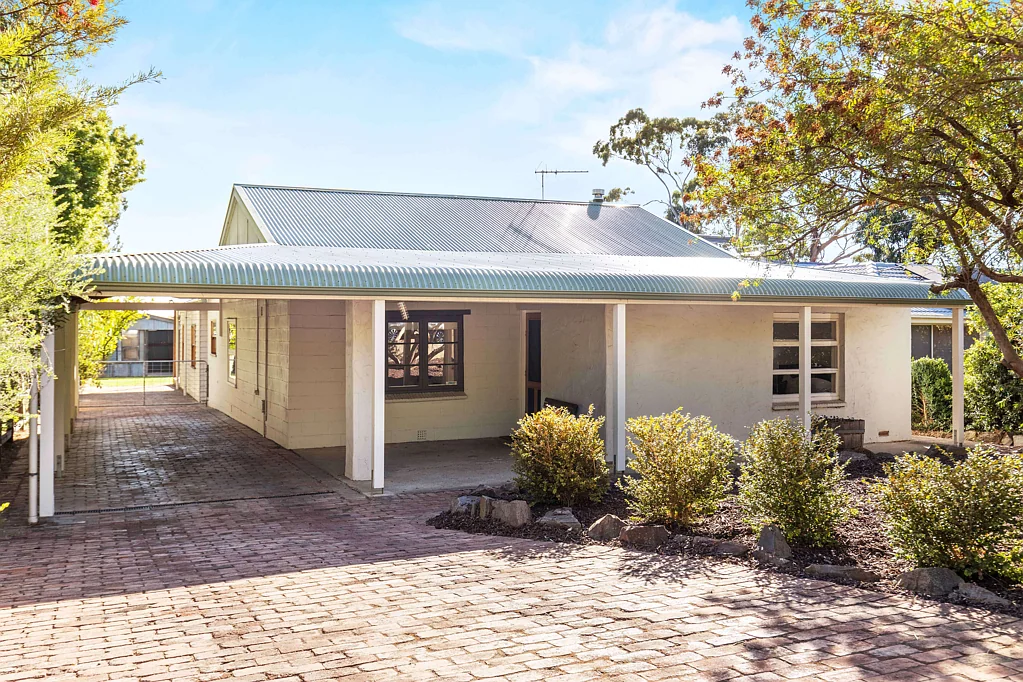 30 St Andrews Terrace, Willunga, SA 5172