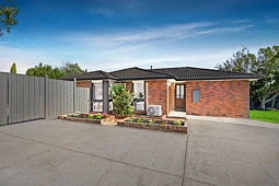 6 Windermere Drive, Ferntree Gully