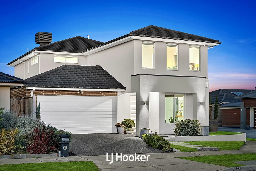 25 Powlett Drive, Clyde, VIC 3978