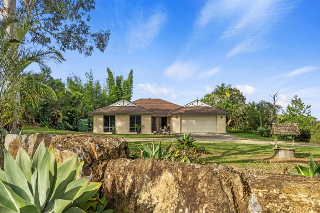 98 Benson Road, Araluen, QLD 4570
