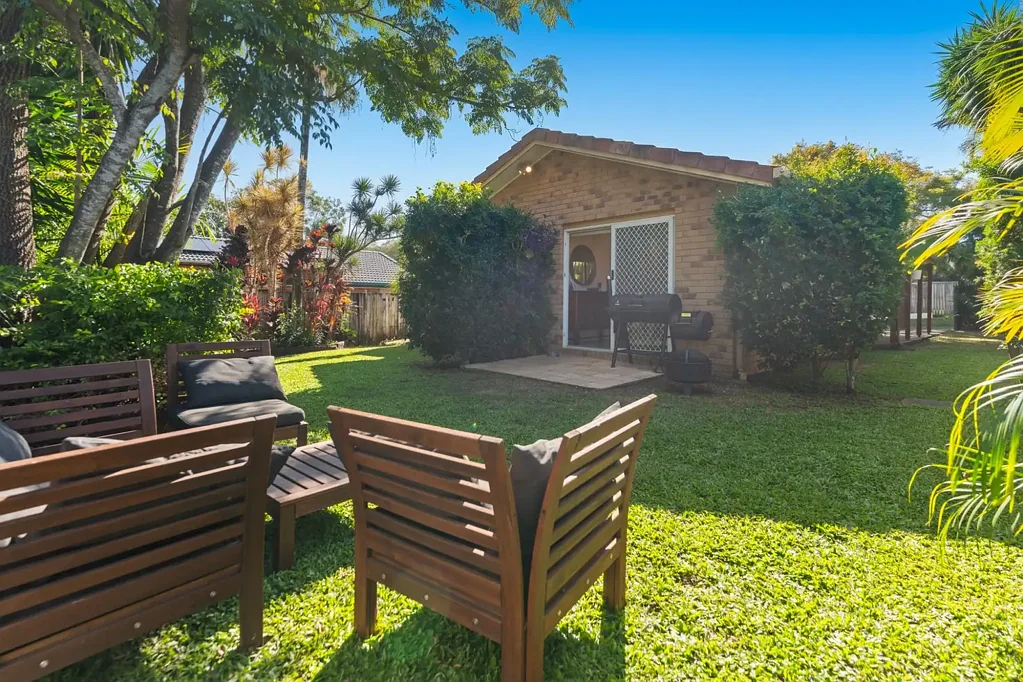 Eagleby 3 Bedroom Neat, Sweet & Move-In Ready in the Heart of Eagleby