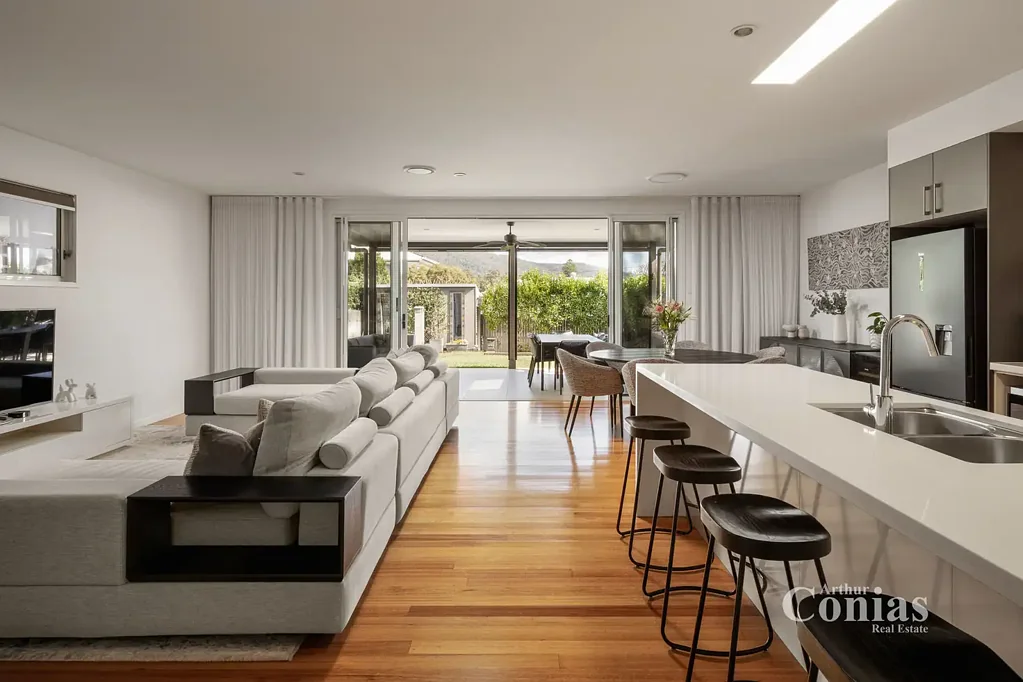 Enoggera 4कमरा Contemporary Entertainer on the Border of Ashgrove