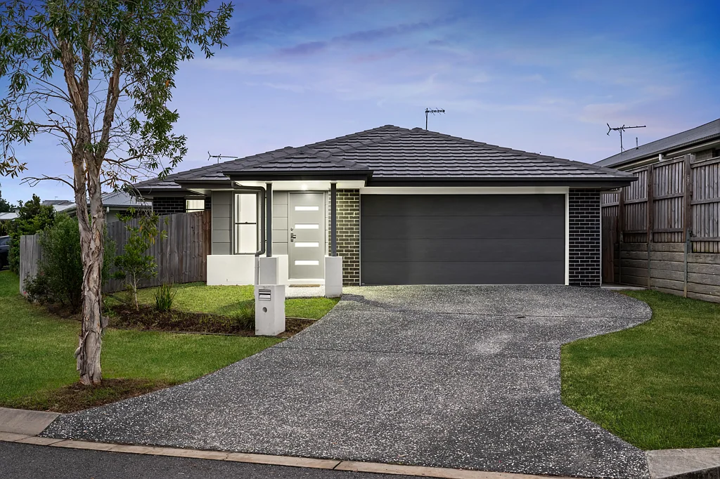 36 Carlos Street, Ripley, QLD 4306