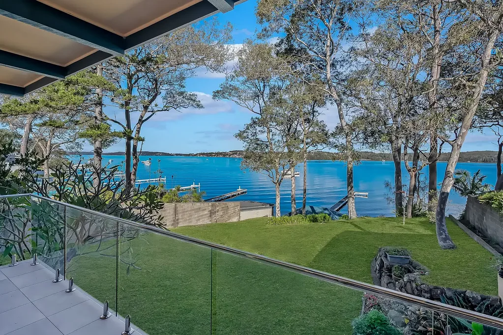 53 Coal Point Road, Coal Point, NSW 2283