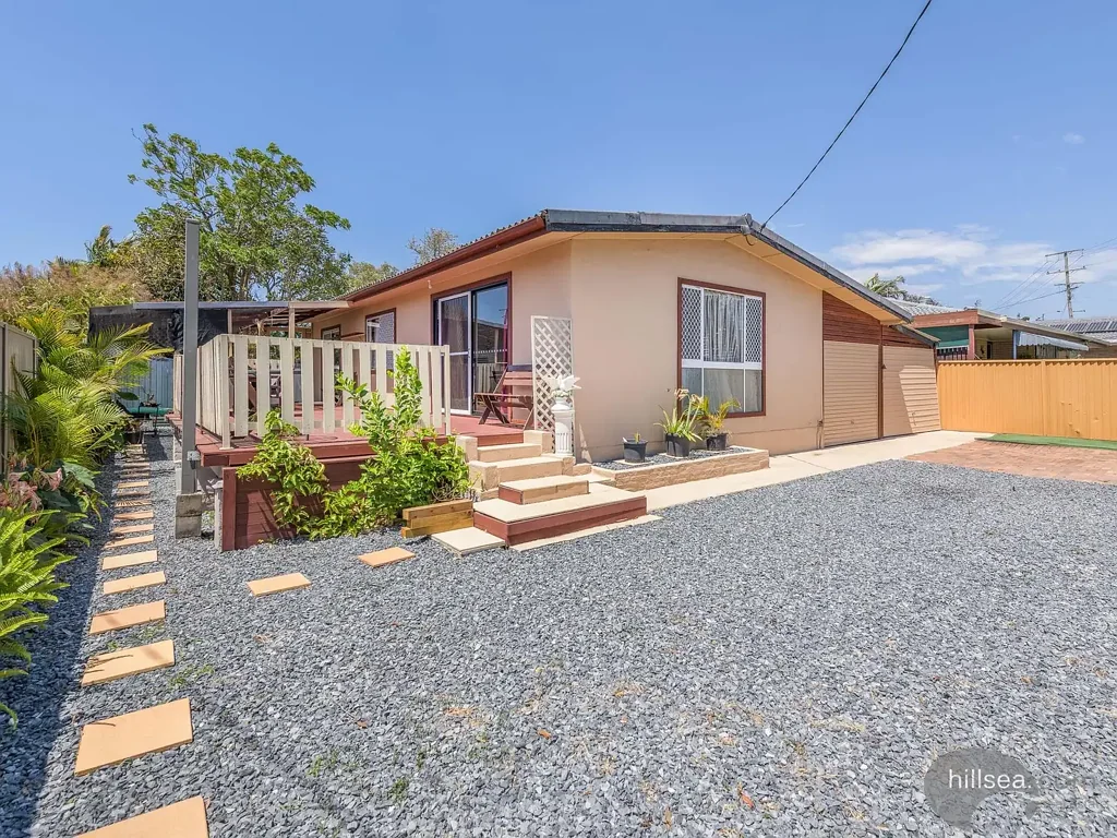 Biggera Waters 3Zimmer PERFECTLY POSITIONED IN THE HEART OF BIGGERA WATERS !