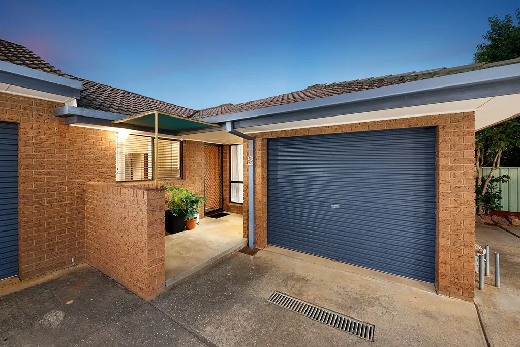 2/8 Page Court, Wodonga, VIC 3690