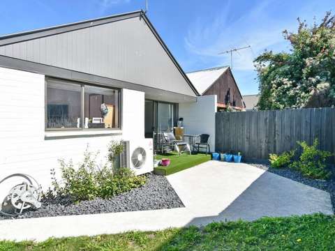 Rangiora 2房  Great Location Close To Town