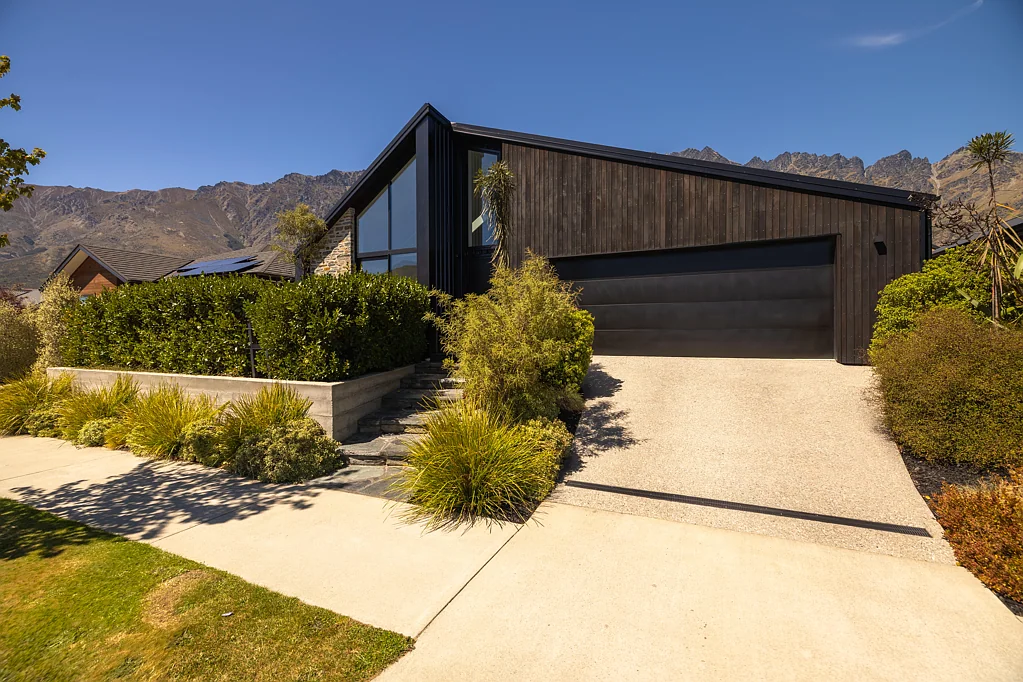 9 Howden Drive, Jacks Point, Queenstown-Lakes, Otago