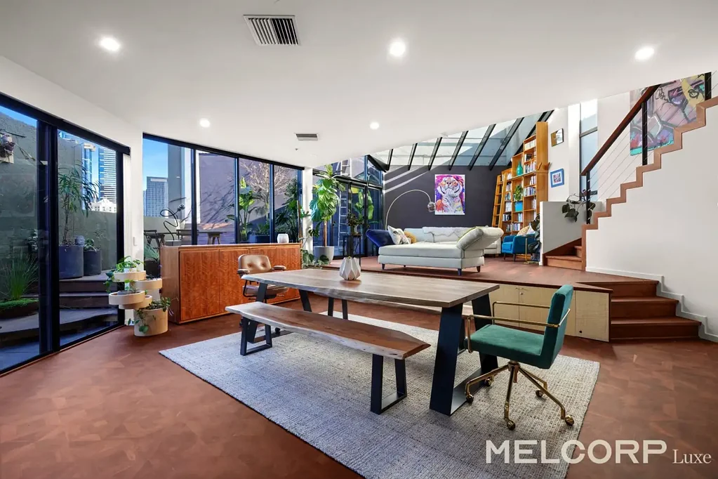 BOTANICAL LUXE – CORPORATELY FURNISHED CLEANING & PLANT MAINTENANCE INCLUDED
