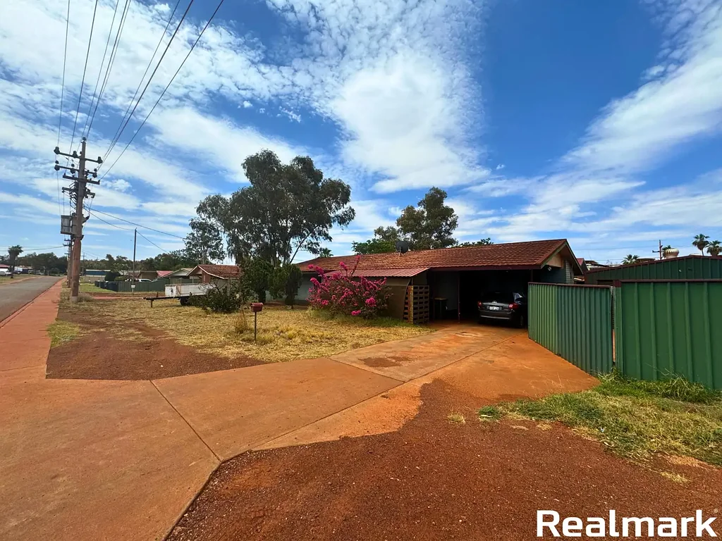 Outdoor Living Gem with Large Shed