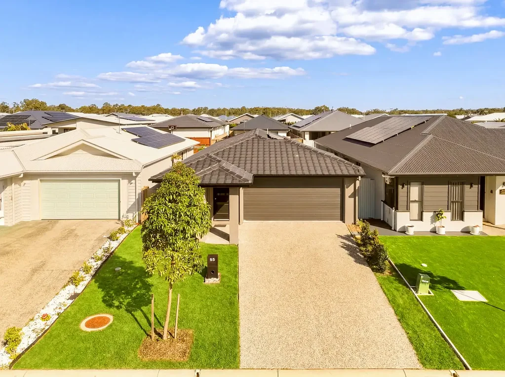 Burpengary East 4 Slaapkamer Modern Family Living in a Peaceful Burpengary East Pocket