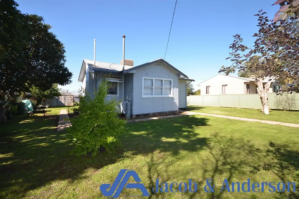 35 Wee Waa Street, Boggabri, NSW 2382