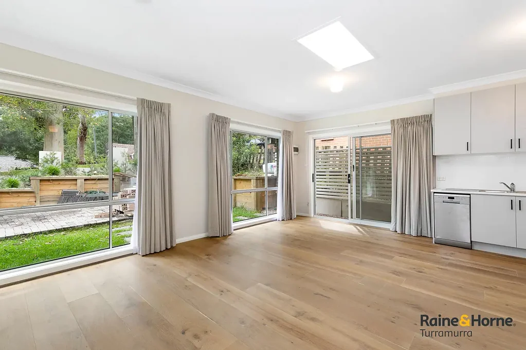 Stylish One-Bedroom Granny Flat in Prime Wahroonga Location